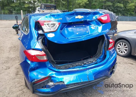 2018 Chevrolet Cruze Lt Auto from USA, damaged, VIN 1G1BE5SM3J7240863